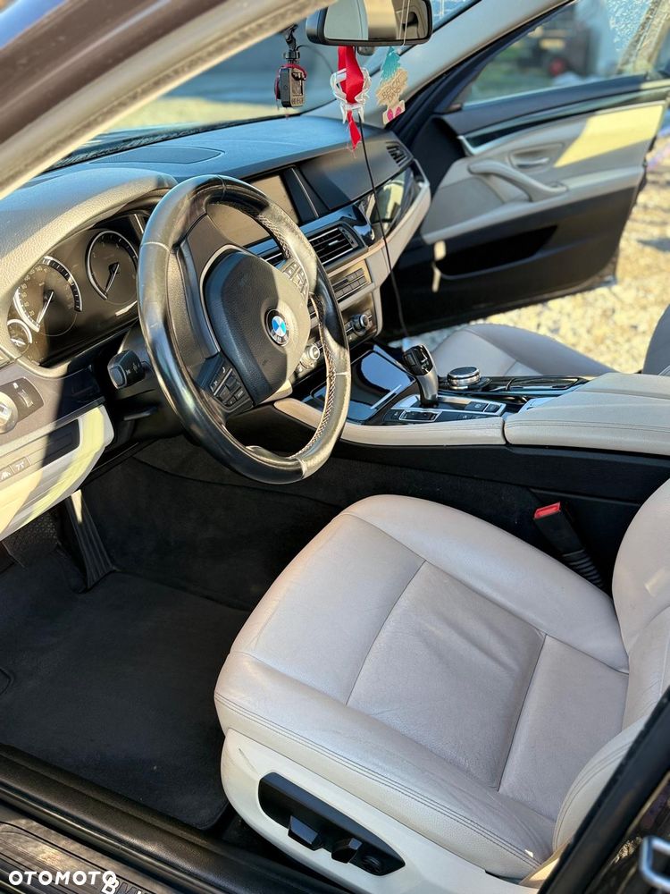BMW Seria 5 520d Efficient Dynamics Luxury Line sport - 17