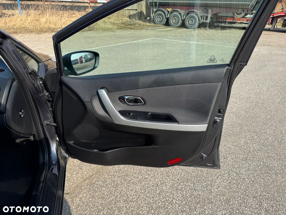 Kia Ceed 1.4 CVVT Dream Team Edition - 25