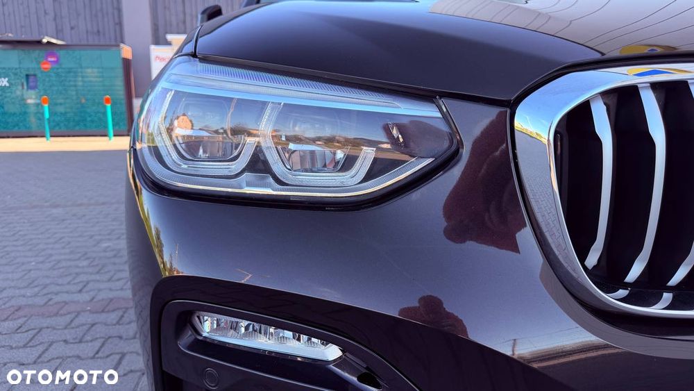 BMW X4 xDrive20d xLine sport - 28