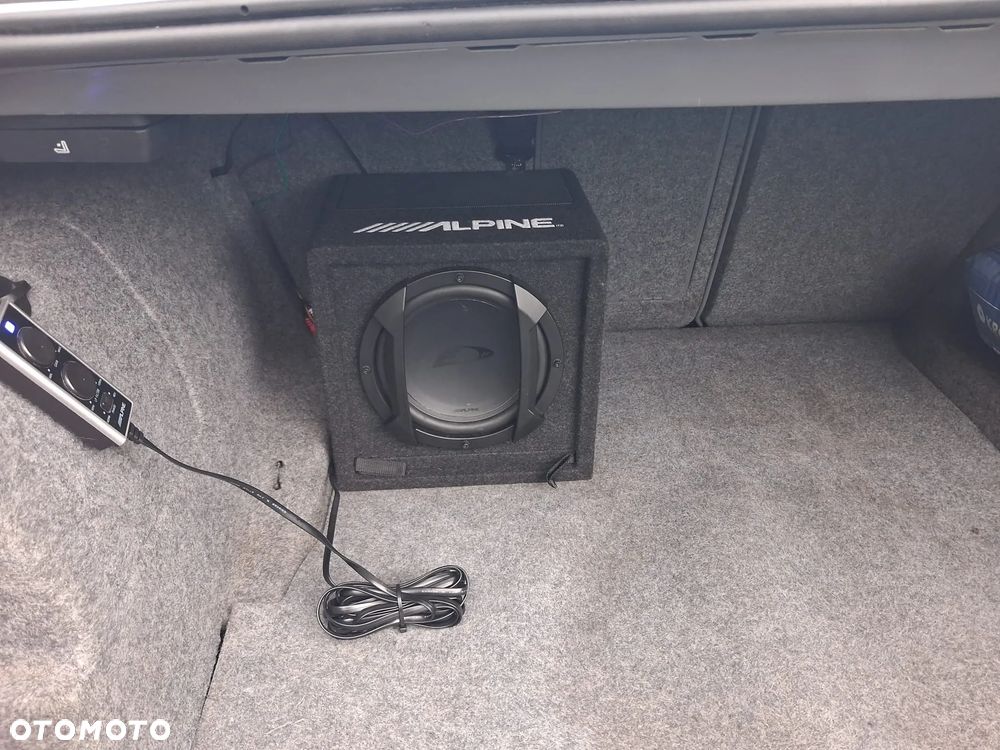 BMW Seria 3 318 Ci Edition Sport - 14