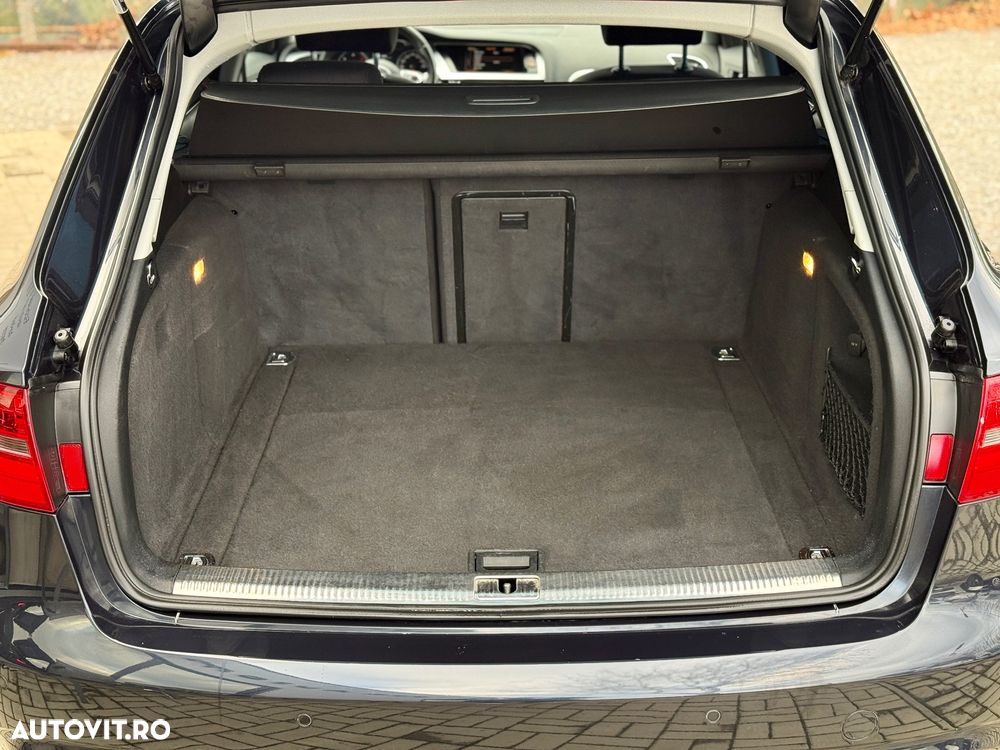 Audi A4 Avant 2.0 TDI DPF multitronic S line Sportpaket - 23