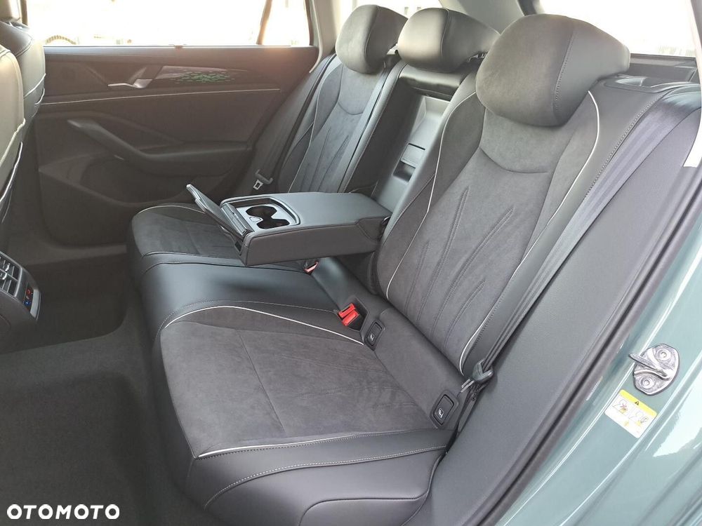 Volkswagen Passat Variant - 16