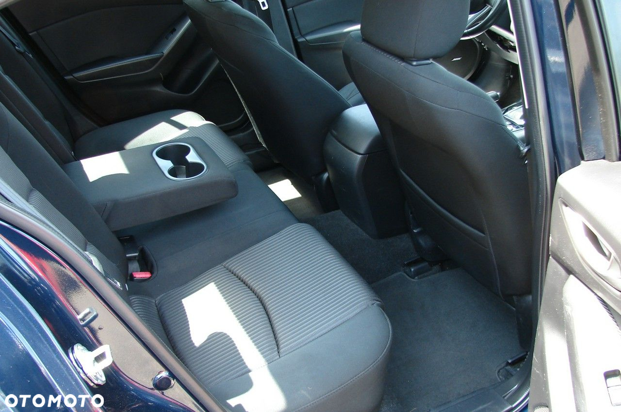 Mazda 3 - 9