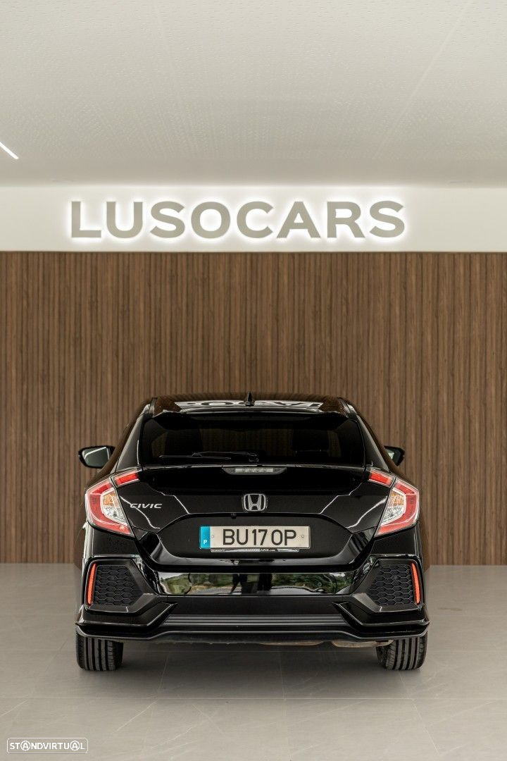 Honda Civic 1.0 i-VTEC Executive Premium - 35