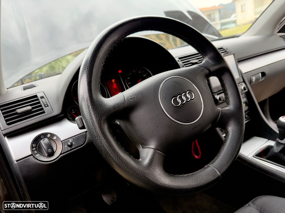 Audi A4 Avant 1.9 TDI - 42