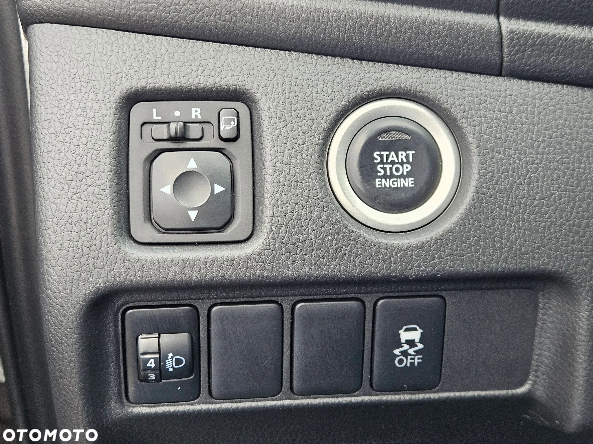 Mitsubishi L200 2.2 d DC Instyle Plus - 24