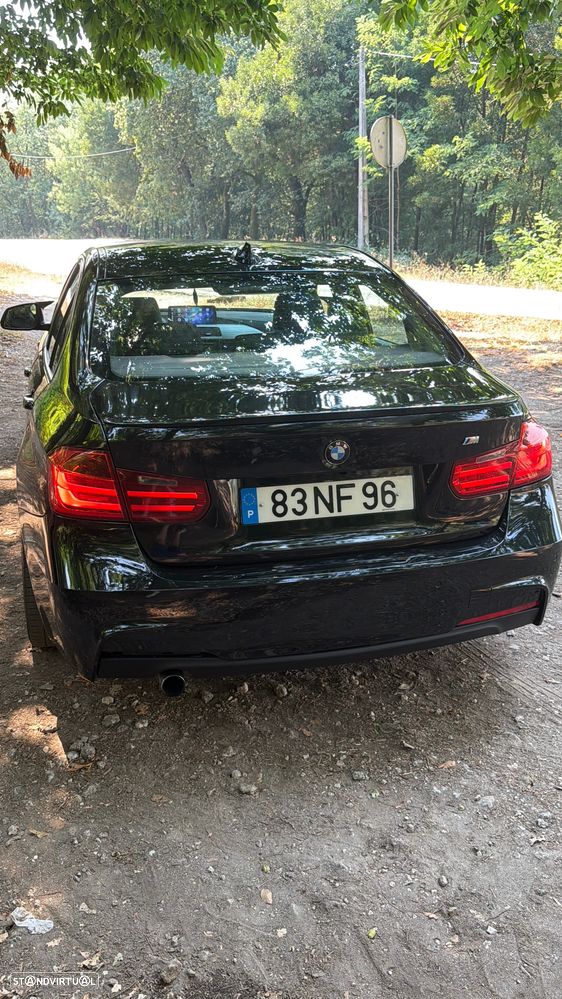 BMW 316 d Pack M - 23