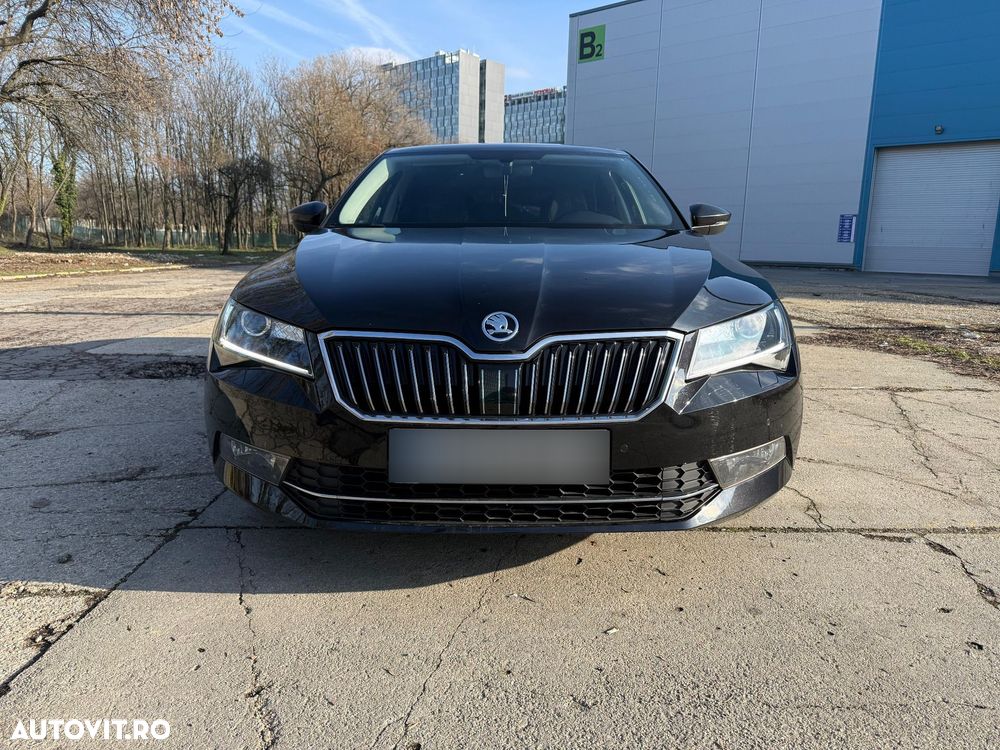 Skoda Superb 1.6 TDI DSG Style - 2