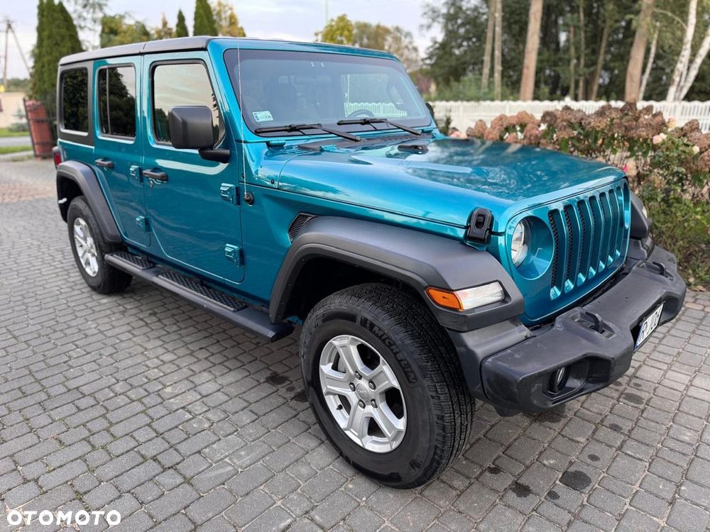 Jeep Wrangler - 1