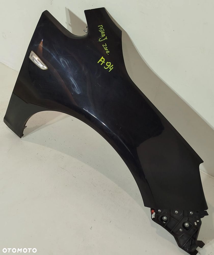 błotnik prawy przedni OPEL ASTRA J IV 09-15 Z20R - 2