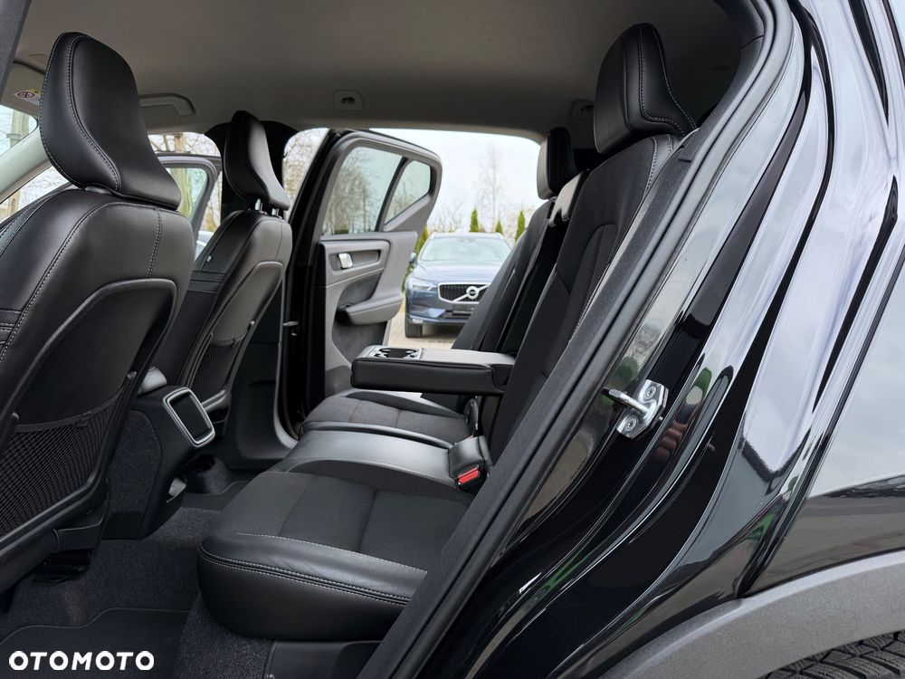 Volvo XC 40 D3 Momentum - 27