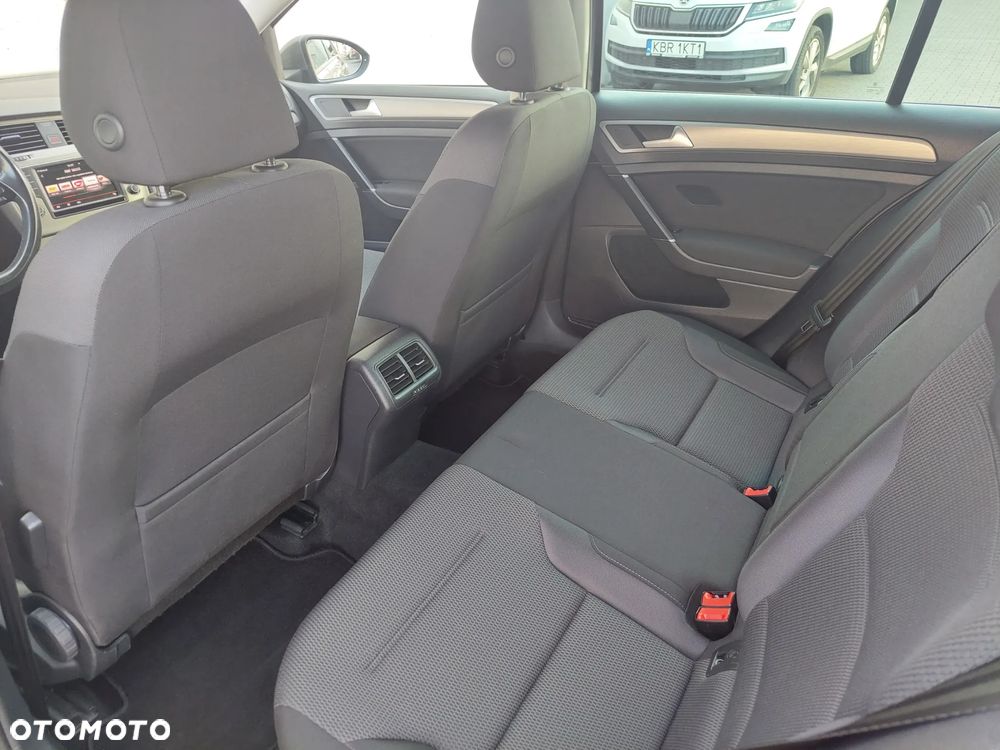 Volkswagen Golf Variant 1.6 TDI BMT Comfortline - 25