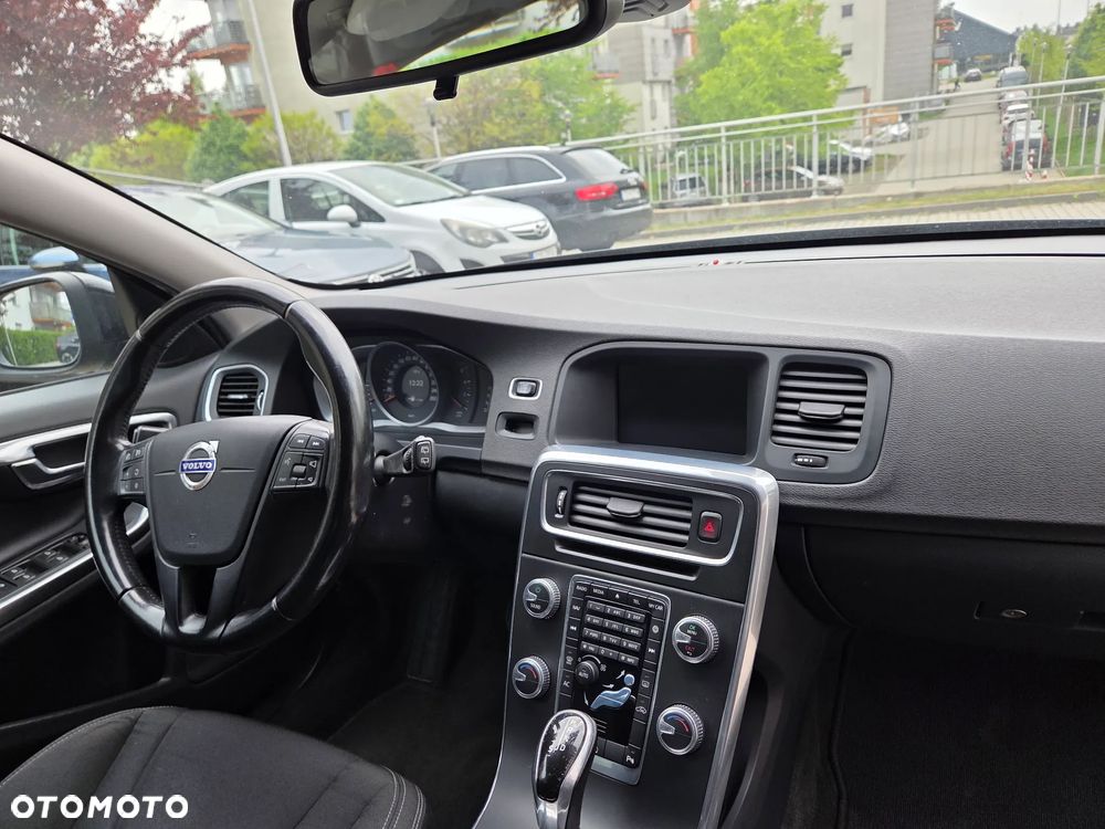 Volvo V60 D2 Kinetic - 10
