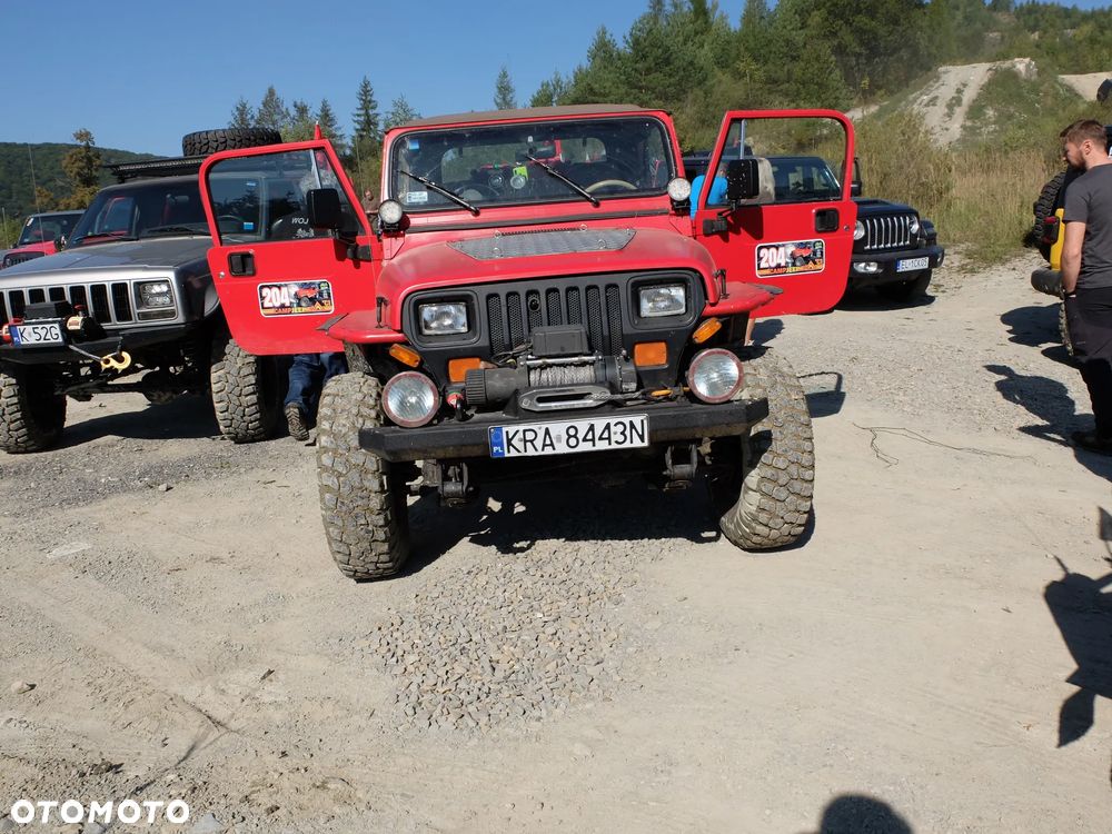 Jeep Wrangler - 5