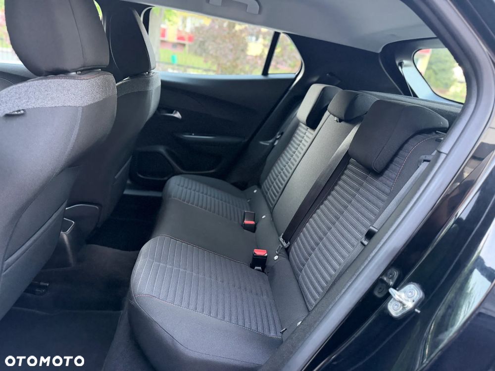 Peugeot 2008 PureTech 130 EAT8 Active - 21