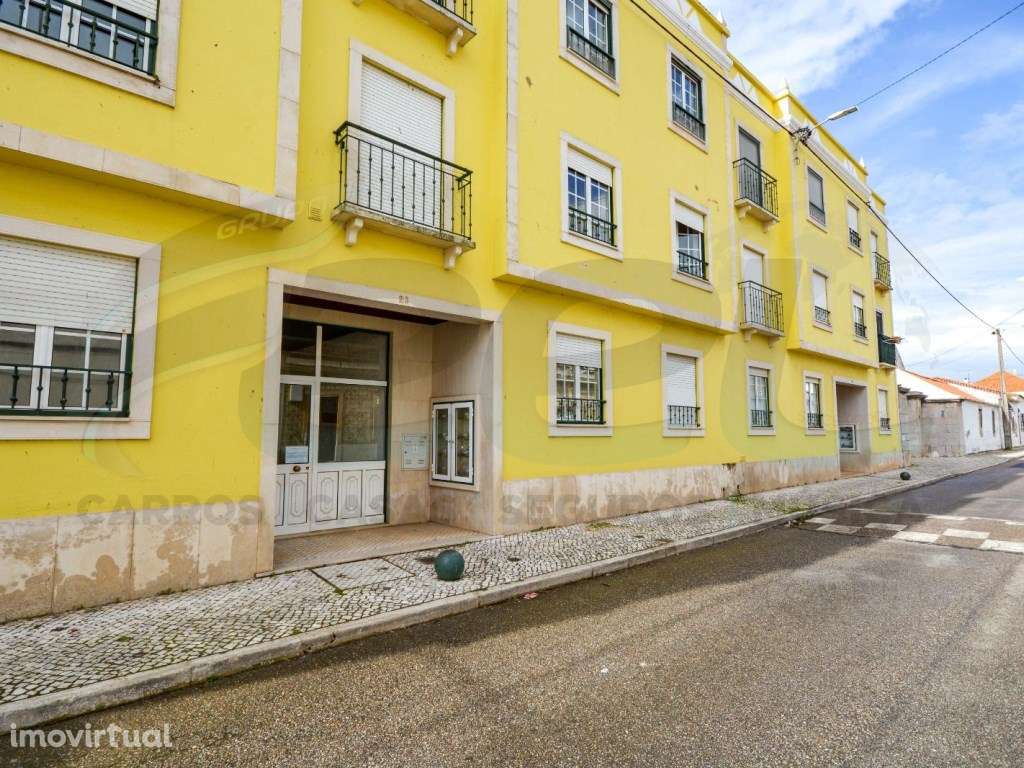 Apartamento T2 em Almeirim - Grande imagem: 2/21