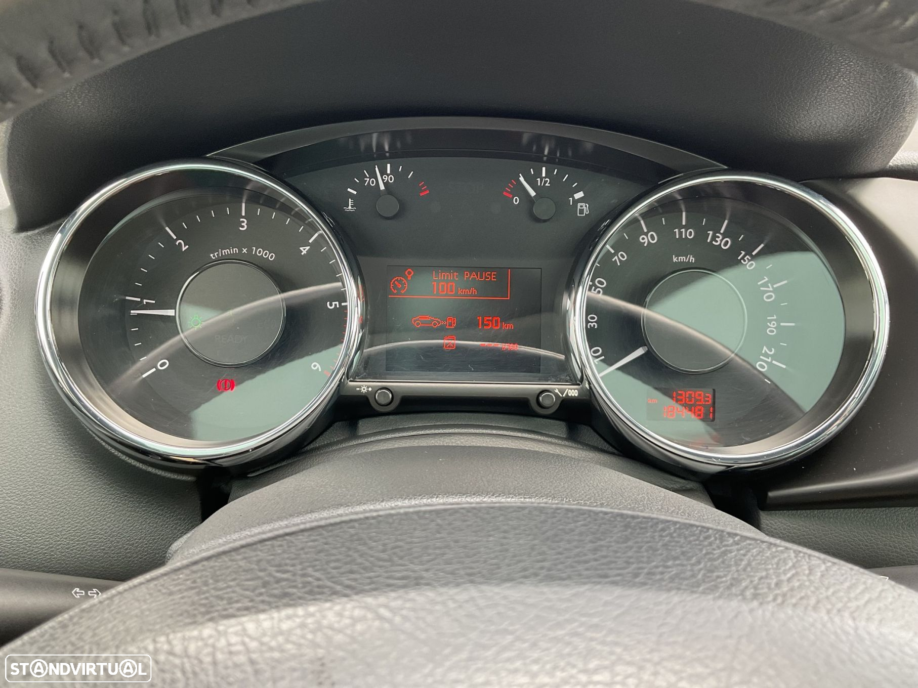 Peugeot 3008 1.6 HDi Executive - 22