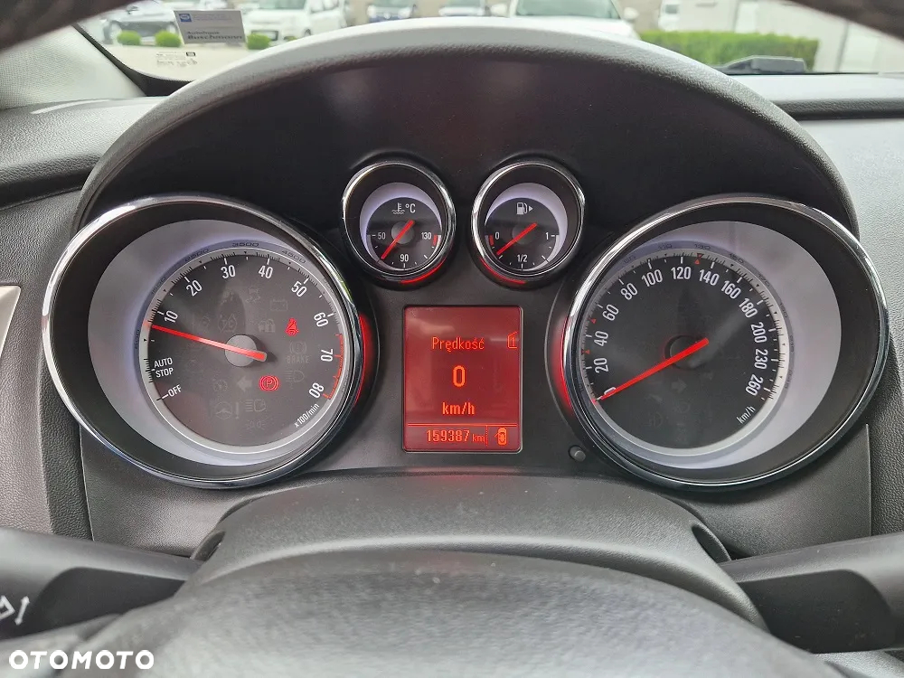 Opel Astra 1.4 Turbo 150 Jahre - 18