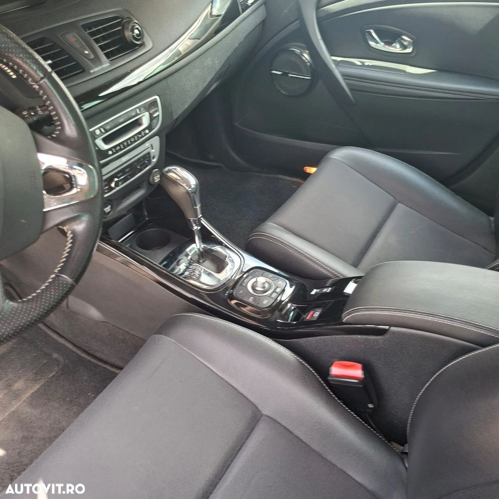 Renault Megane 1.5 dCi Dynamique Aut. - 6