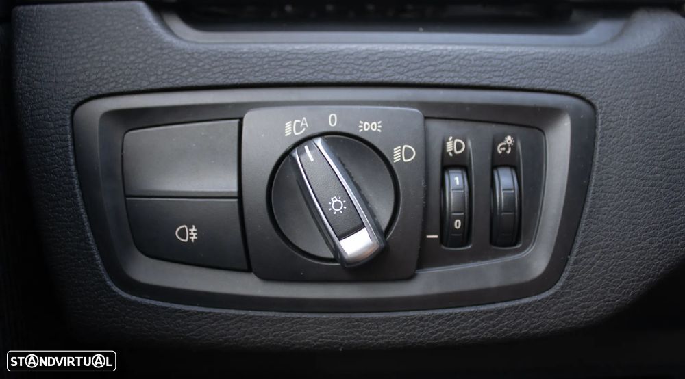 BMW X1 16 d sDrive Line Sport Auto - 39