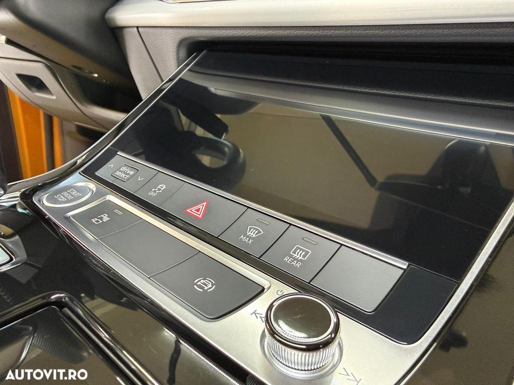 Audi Q8 3.0 45 TDI quattro Tiptronic MHEV - 14