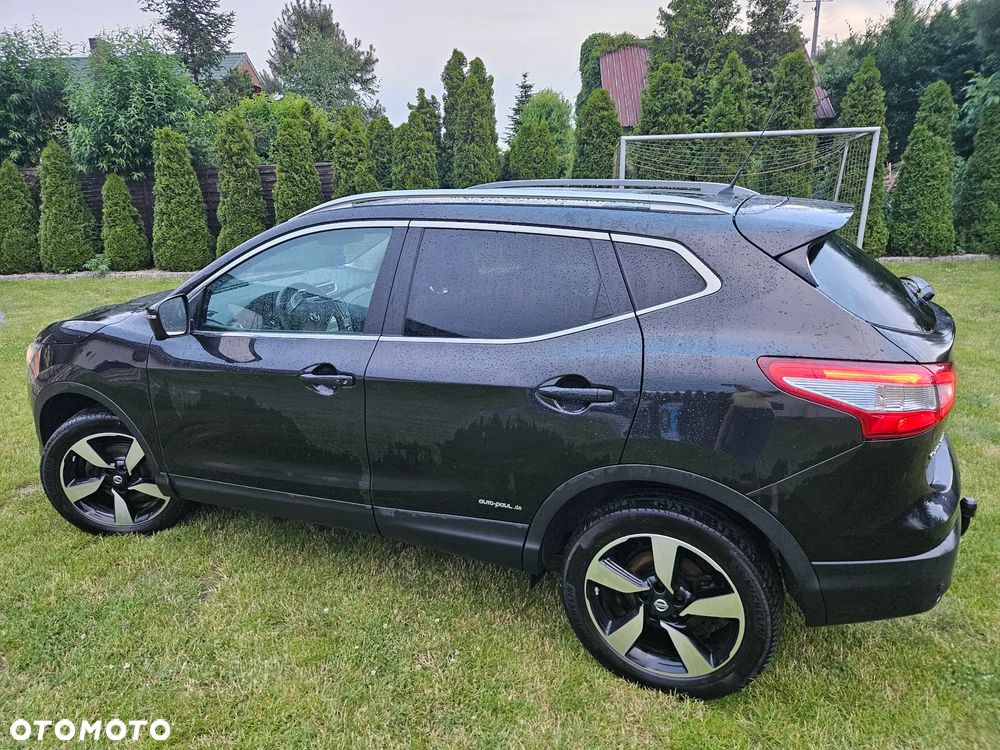 Nissan Qashqai 1.6 dCi 4x4 Tekna S&S - 14