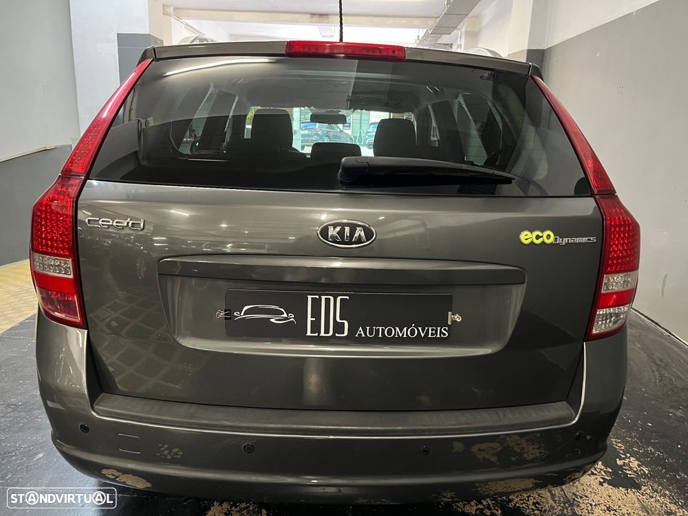 Kia Ceed SW 1.6 CRDi EX ISG - 4