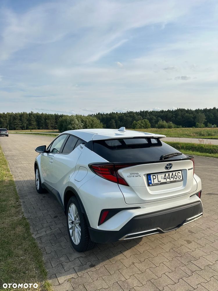 Toyota C-HR 2.0 Hybrid Executive - 4