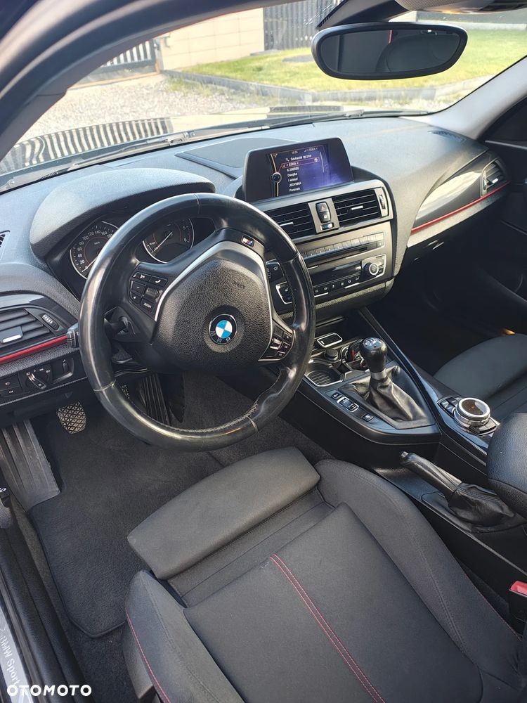 BMW Seria 1 120d Sport Line - 10