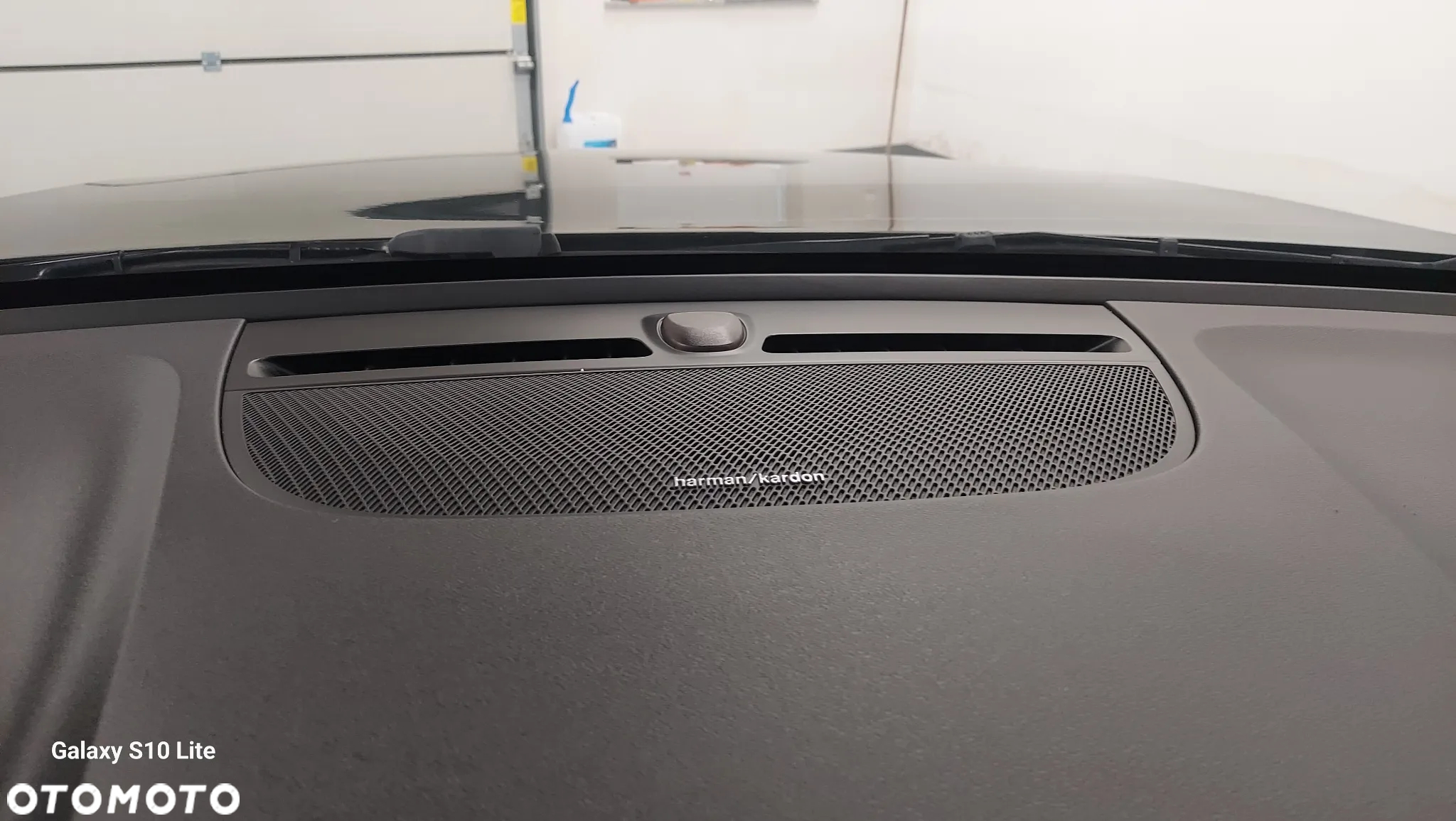 Volvo XC 40 D4 AWD Geartronic R-Design - 28