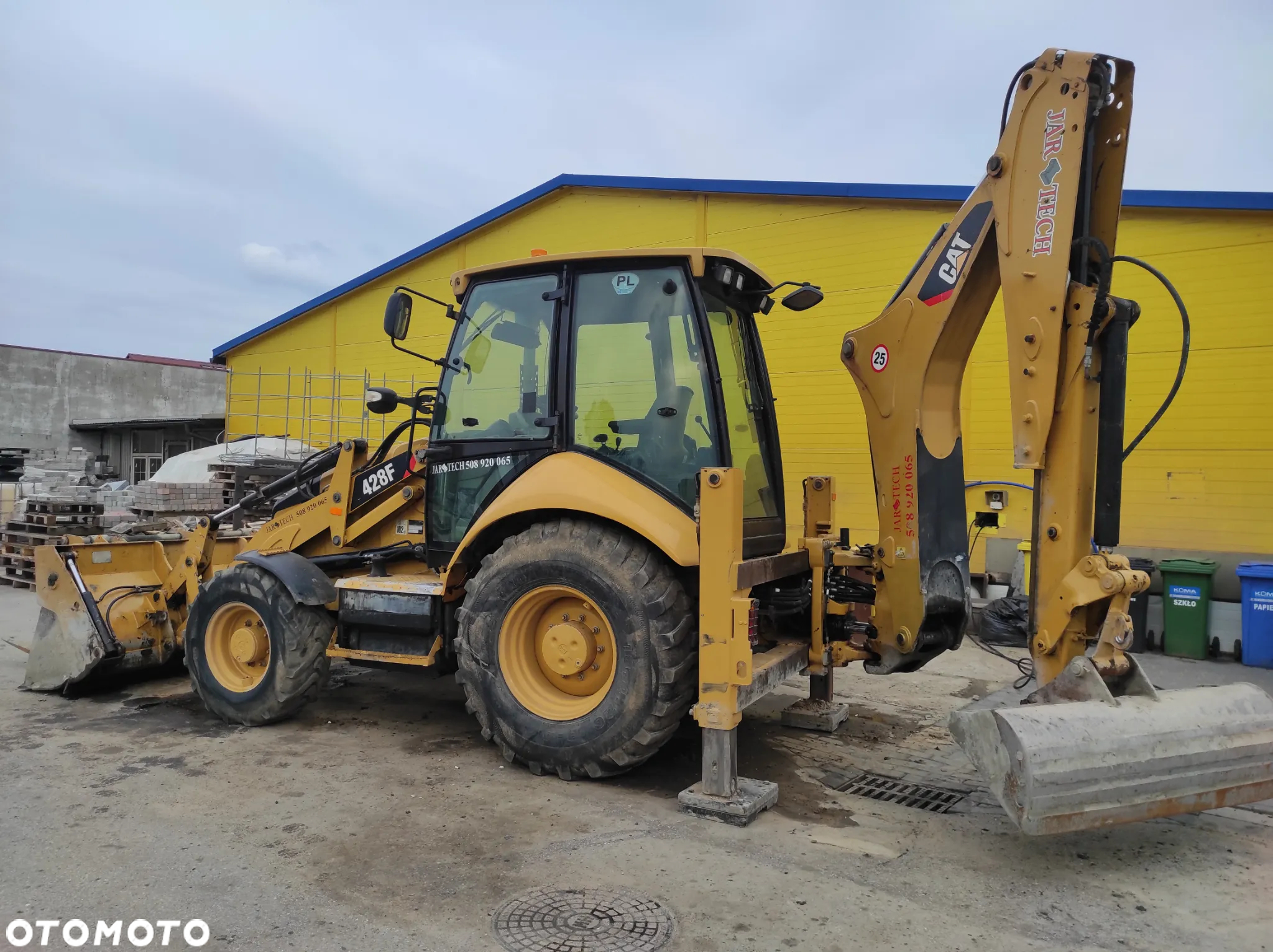 Caterpillar 428F - 11