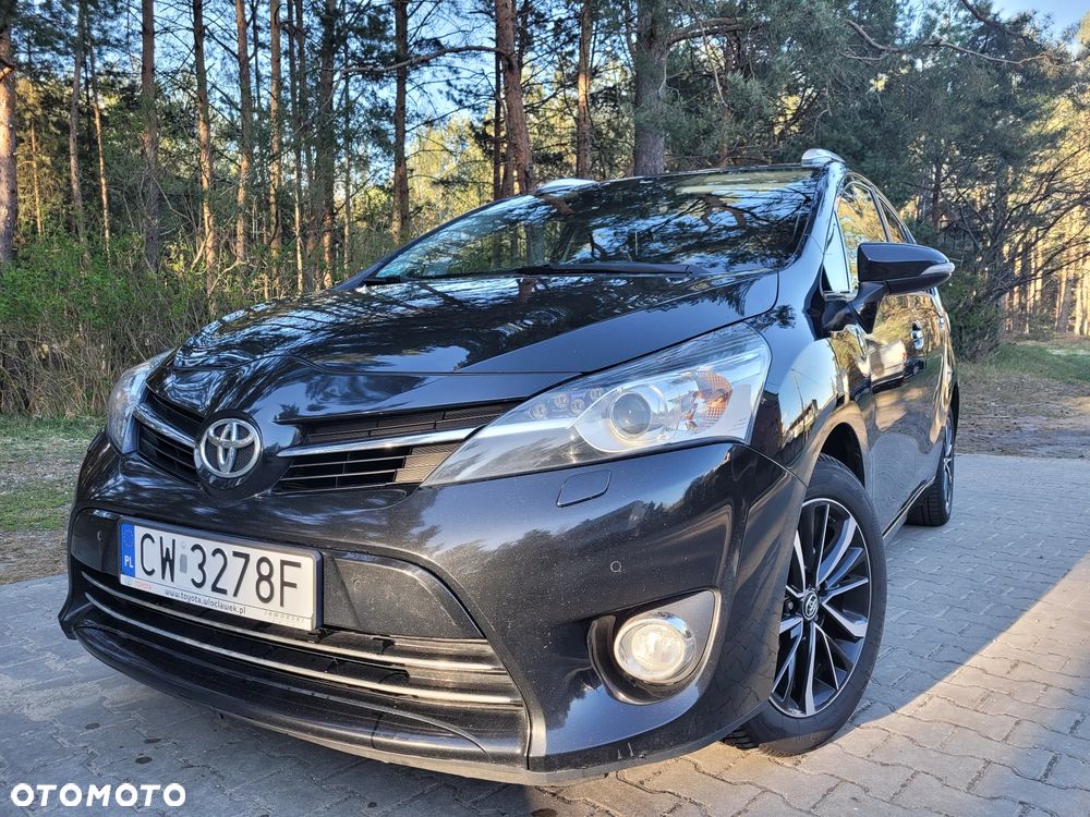 Toyota Verso - 2