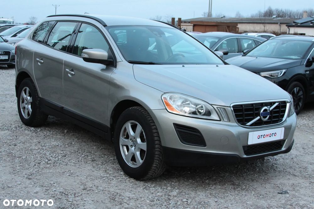 Volvo XC 60 D4 Momentum - 2