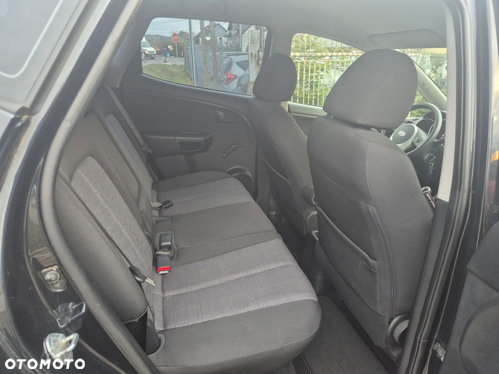 Kia Venga 1.4 CVVT ISG Vision - 13