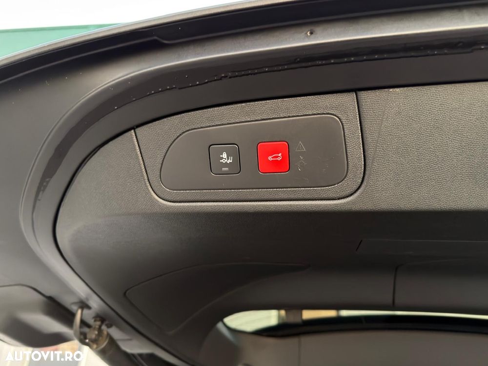 DS Automobiles DS 7 Crossback - 32