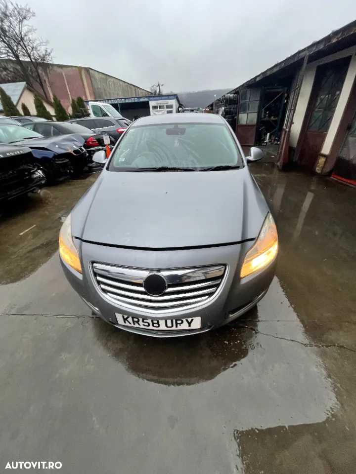 Dezmembram Opel Insignia 2.0 Automata - 4