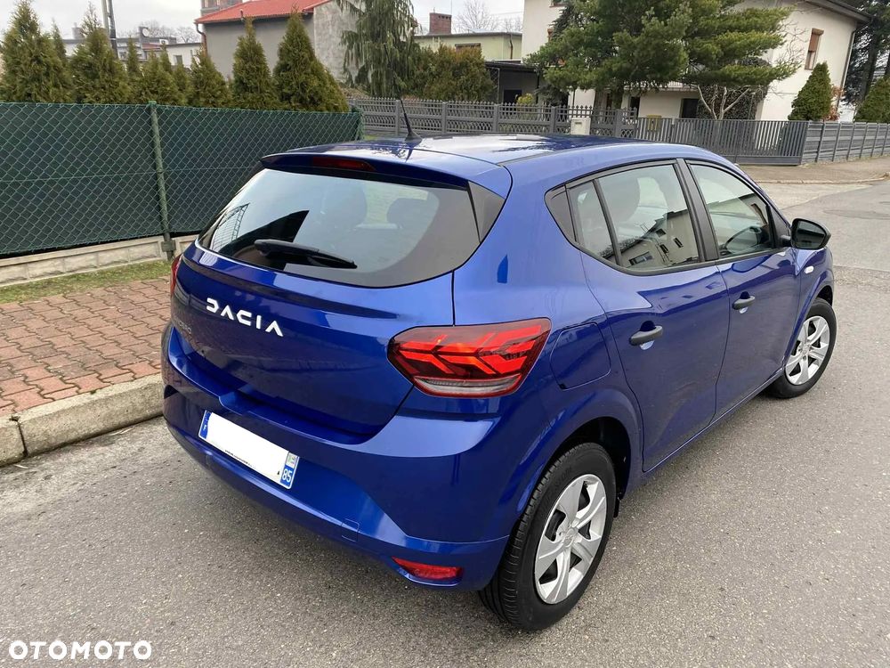 Dacia Sandero SCe 65 Essential - 33