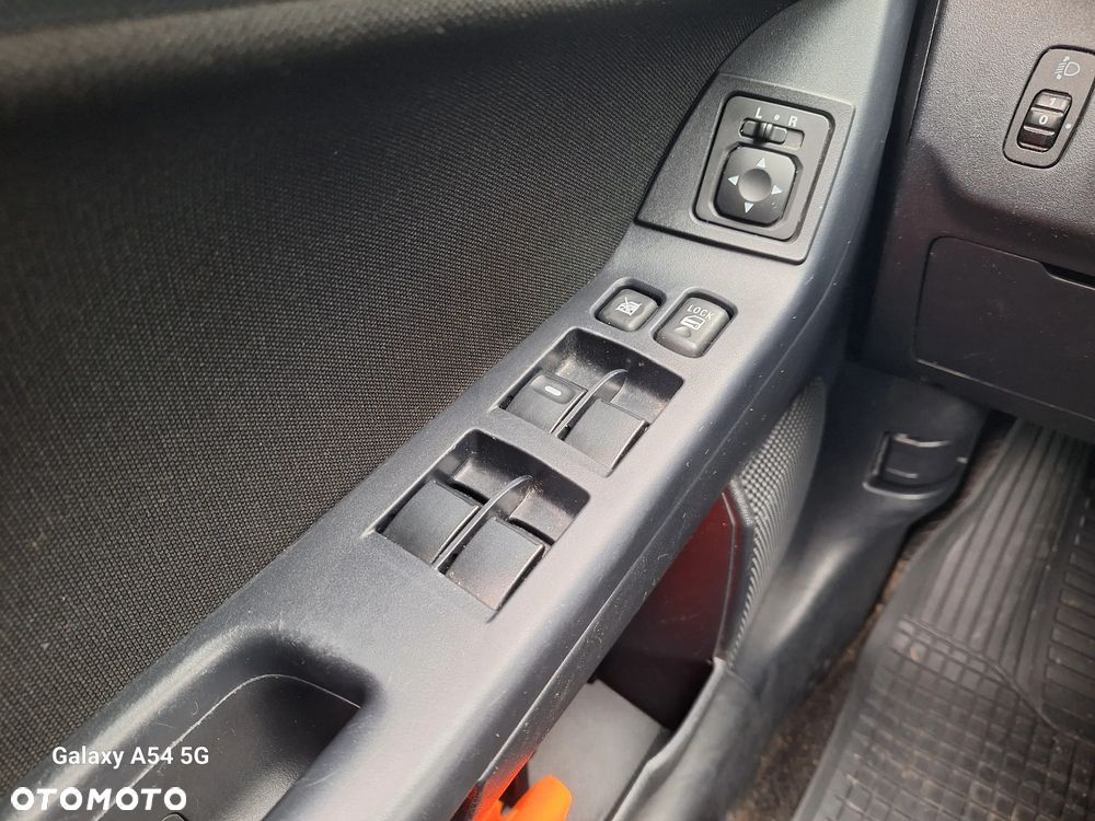 Mitsubishi Lancer 1.8 Intense - 31