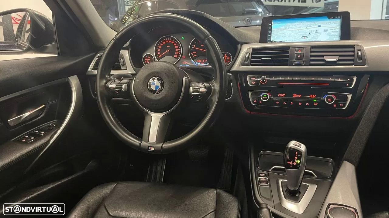 BMW 320 d Touring ED Line Luxury Auto - 25