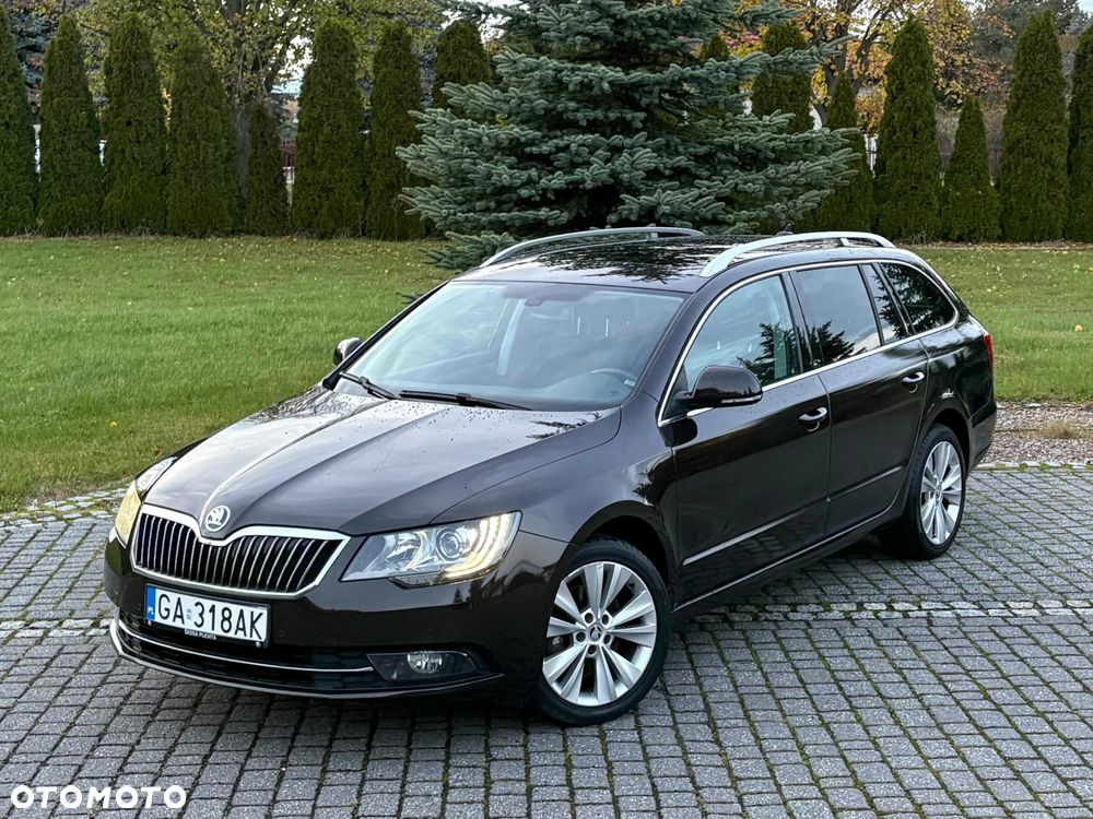 Skoda Superb 2.0 TSI Elegance DSG - 2
