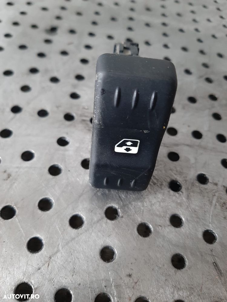 buton deschidere geam dacia logan 1 ls 22681 - 1