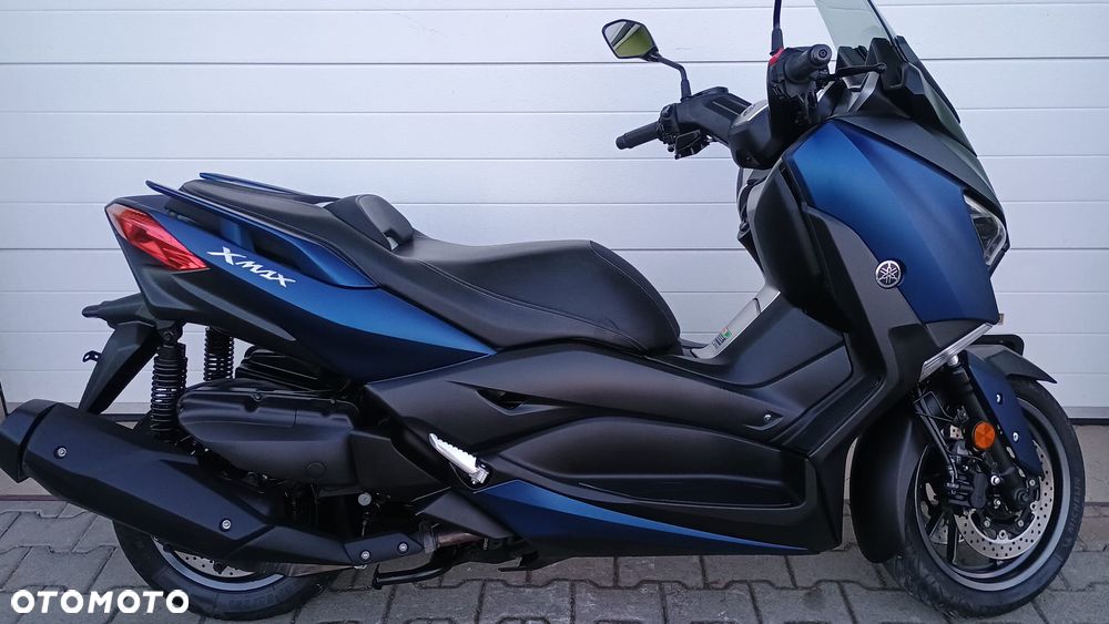 Yamaha X-max - 3