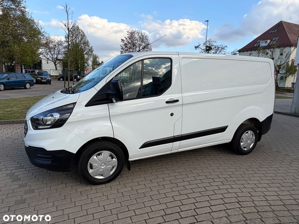 Ford Transit Custom - 19