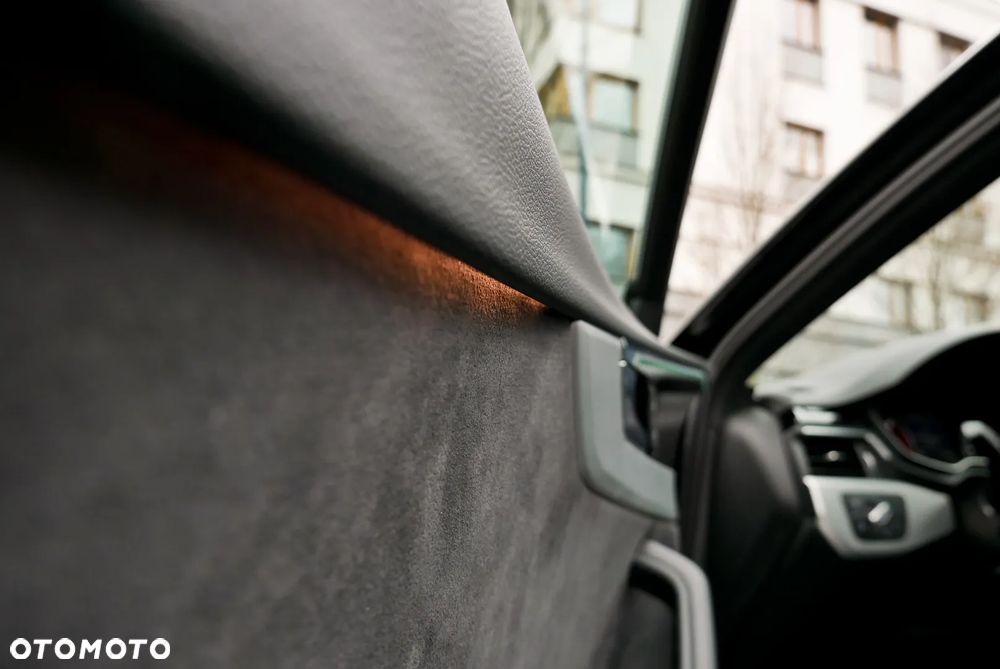 Audi A4 Limousine 35 TFSI mHEV S Line S tronic - 22