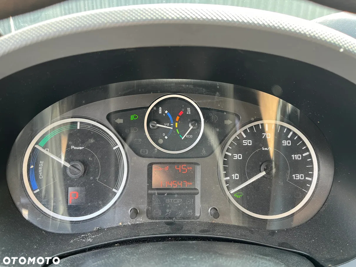 Citroën BERLINGO - 12