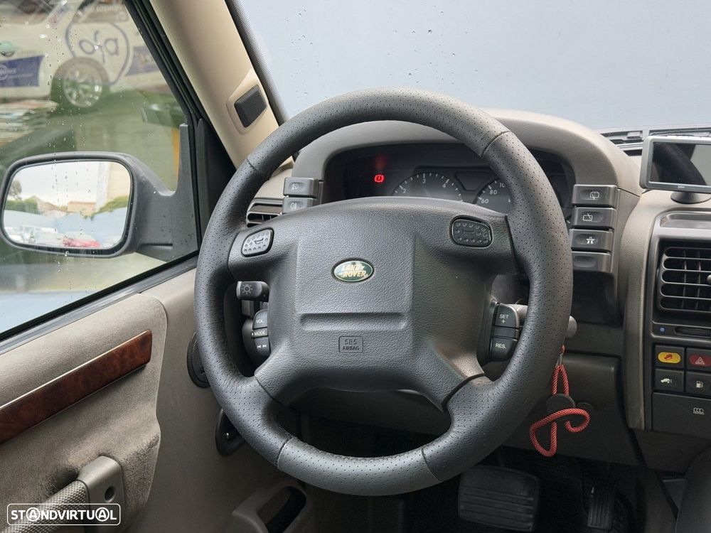 Land Rover Discovery - 18