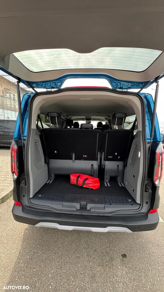 Ford Tourneo Custom Bus 320 2.0 EcoBlue 170 CP L2H1 Active Aut. - 20