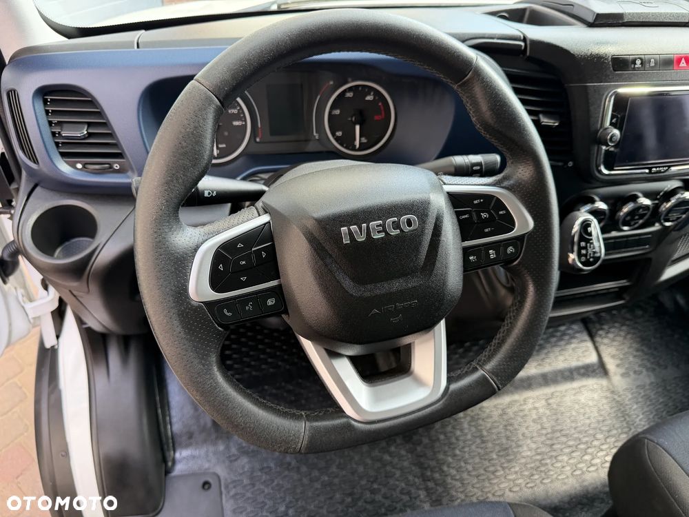 Iveco Daily 3,0 10 EP Izoterma Winda - 14