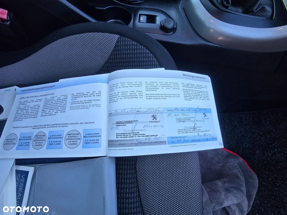 Peugeot 308 1.6 HDi Premium Plus - 22