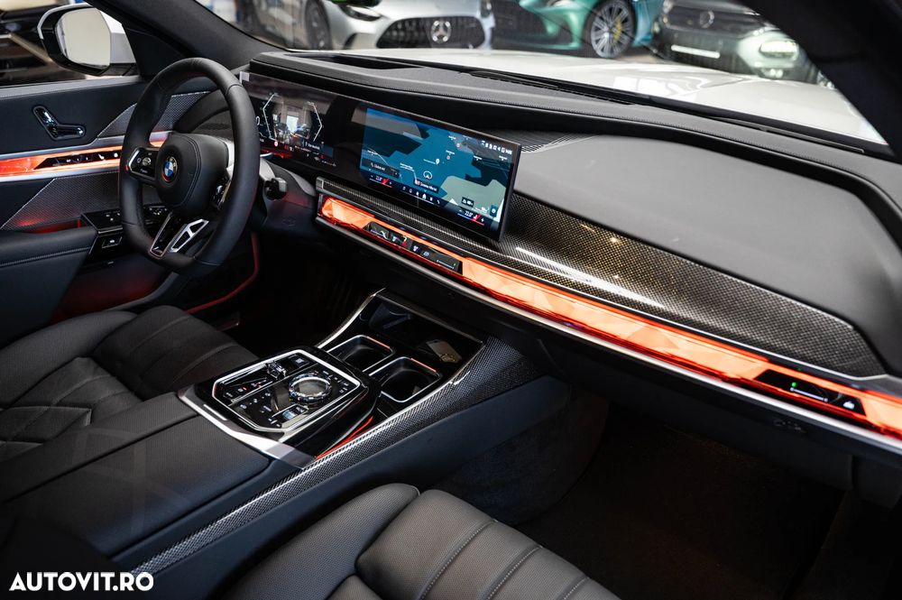 BMW Seria 7 - 35